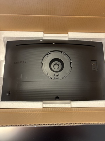 1408547-3 Bildskärmar 2 st Curved 27" med tillbehör - Samsung C27H800FCU