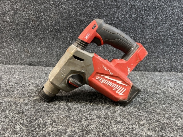1438231-1 Milwaukee M18 FHX Rotary Hammer