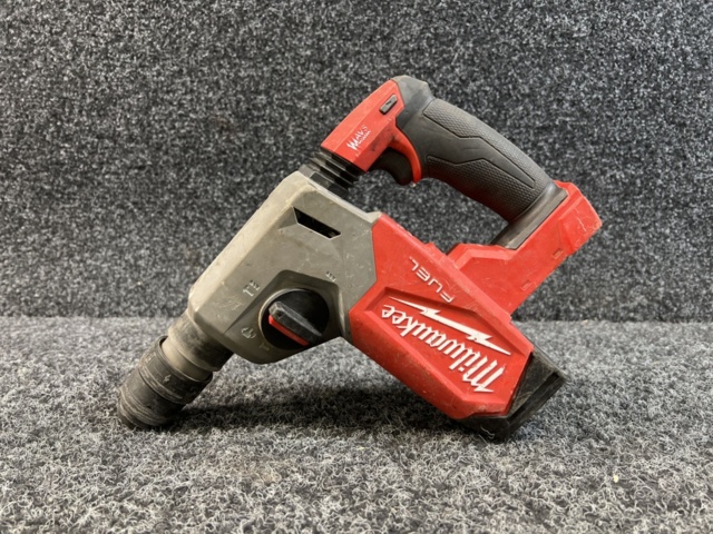 1438232-1 Milwaukee M18 FHX Rotary Hammer
