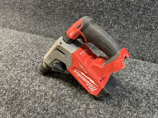 1438232-2 Milwaukee M18 FHX Rotary Hammer