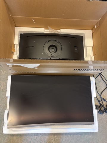 1408549-1 Bildskärmar 2 st Curved 27" med tillbehör - Samsung C27H800FCU