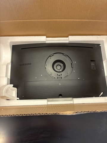 1408550-3 Bildskärmar 2 st Curved 27" med tillbehör - Samsung C27H800FCU