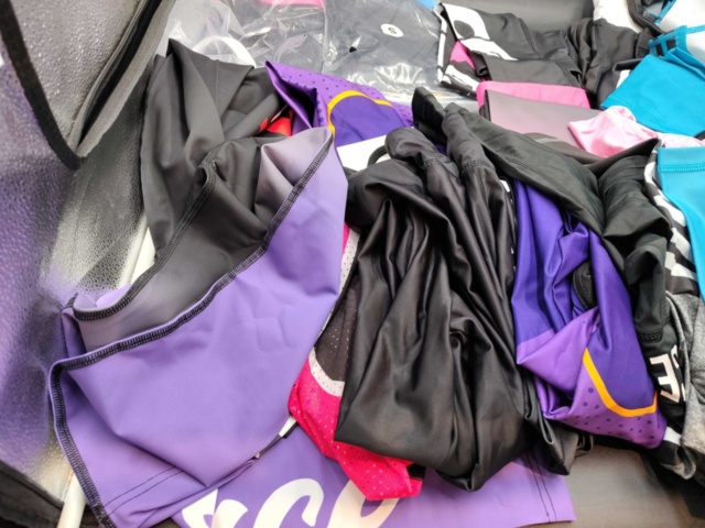 1433603-2 Träningstights, ca 20 st – Six Deuce, stl S