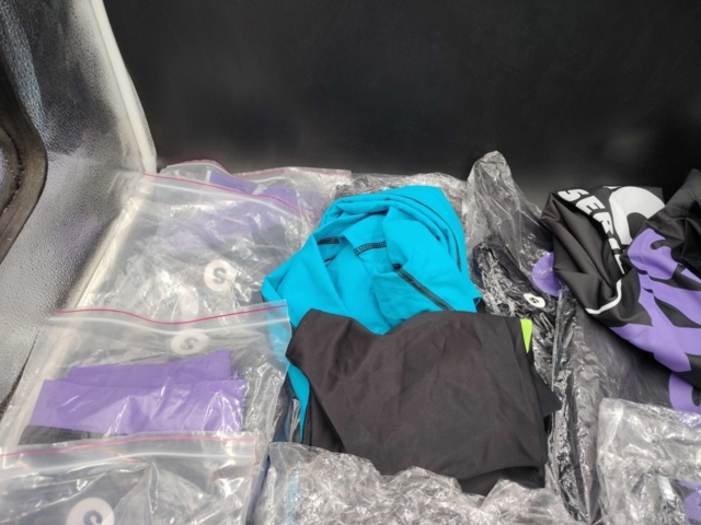 1433604-4 Träningstights, ca 20 st – Six Deuce, stl S