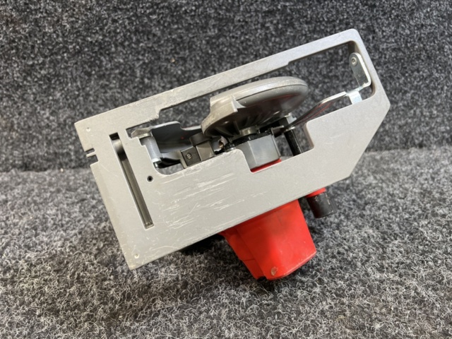 1438251-7 Cirkelsåg Milwaukee M12 CCS44