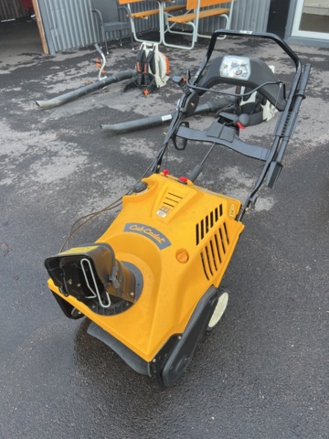 1420238-1 Snöslunga - Cub Cadet