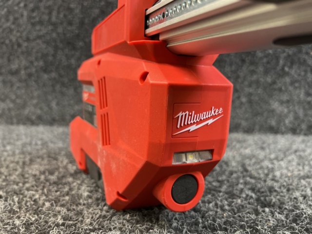 1438283-5 Dammutsug Milwaukee M18 FCDDEXL
