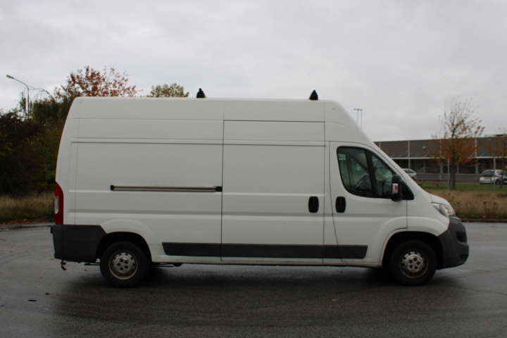 1437814-6 Citroën Jumper 35 2.2 HDi FAP Manuell, 150hk, 2015
