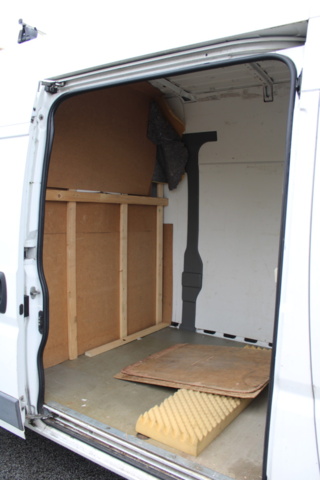 1437814-18 Citroën Jumper 35 2.2 HDi FAP Manuell, 150hk, 2015