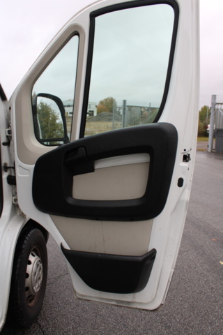 1437814-20 Citroën Jumper 35 2.2 HDi FAP Manuell, 150hk, 2015