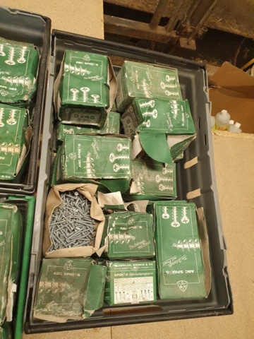 1438192-6 Hilti concrete nail, gas cartridges and cartridges for concrete gun, fastening screw