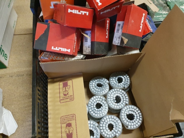 1438192-7 Hilti concrete nail, gas cartridges and cartridges for concrete gun, fastening screw