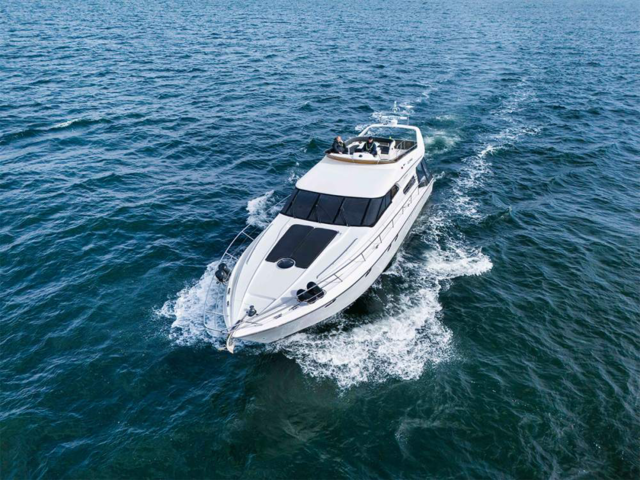 1438545-2 Luxury yacht Princess 60 Fly