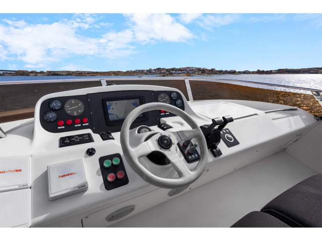 1438545-19 Luxury yacht Princess 60 Fly