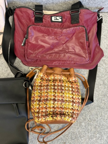 1368199-21 Lot of bags and accessories - Epic, Puccini, The Chesterfield Brand, etc.