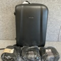 1368199-34 Lot of bags and accessories - Epic, Puccini, The Chesterfield Brand, etc.
