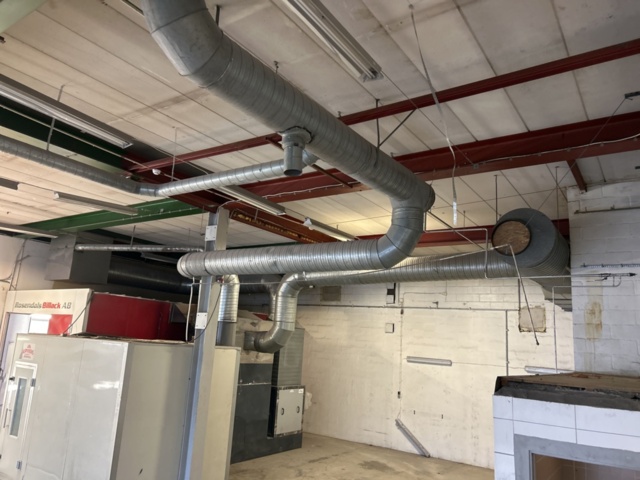 1305232-31 Komplett billackeringsanläggning med ventilationssystem och separat teknikrum