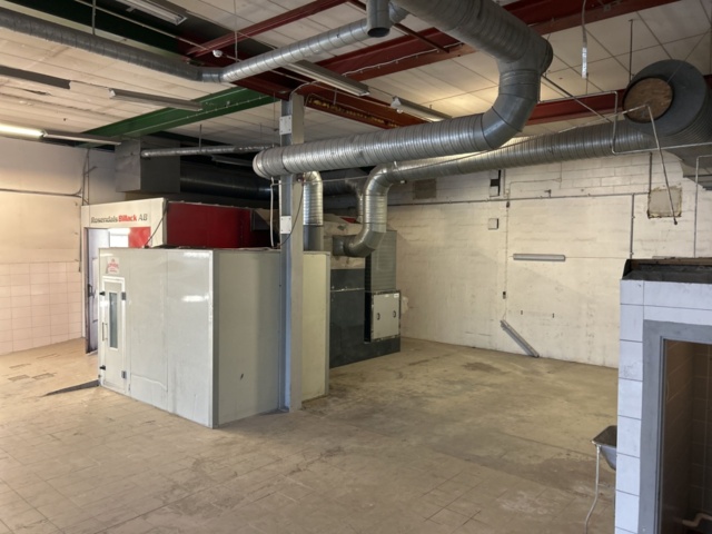 1305232-35 Komplett billackeringsanläggning med ventilationssystem och separat teknikrum