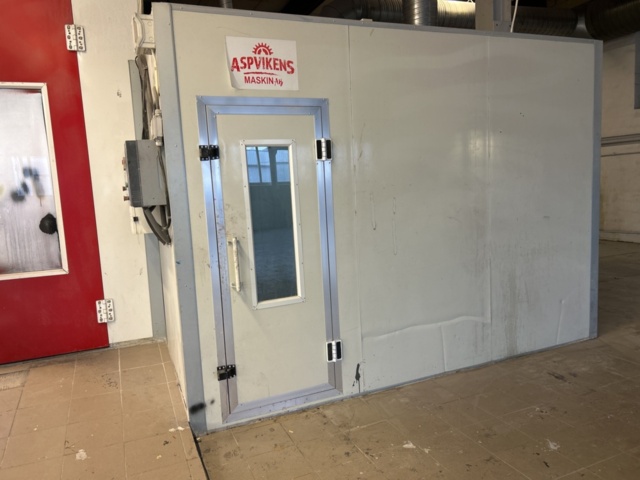 1305232-21 Komplett billackeringsanläggning med ventilationssystem och separat teknikrum