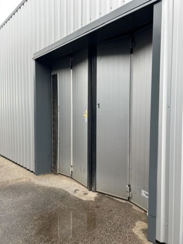 1305234-2 Industriport från Torverk, motorstyrd