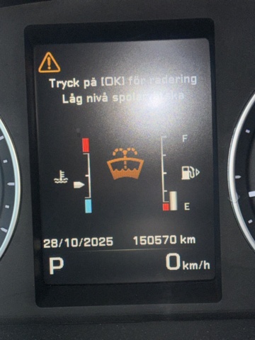 1408555-13 Land Rover Freelander 2 2.2 TD4 AWD Automatic, 150hp, 2014