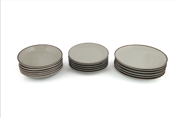 1434758-1 Matservis, 18 delar – porslin, grön, rund design med rustik kant