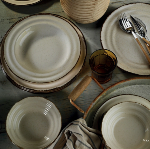 1434759-3 Matservis, 24 delar – Porslin, beige, tålig, maskin- & mikrovågssäker