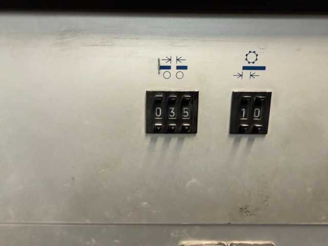 1438787-8 Maskin för bokproduktion MBO T-52-1-52-6 falsmaskin