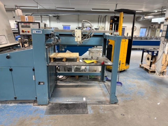 1438791-3 Maskin för bokproduktion MBO K76S-KTLL/4-FP120 falsmaskin
