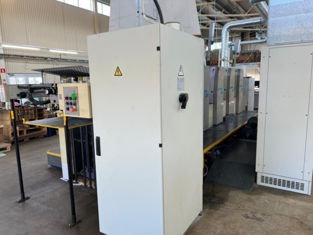 1438792-6 Tryckpress Roland 305 från 1998 med 5 tryckverk