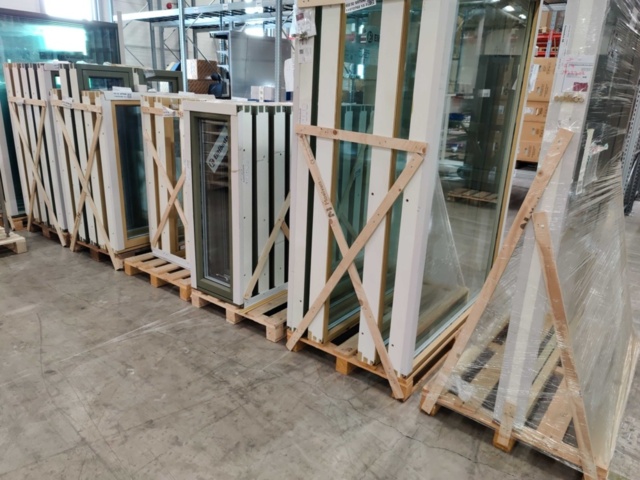 1439057-39 64 Elite Windows (Updated information)