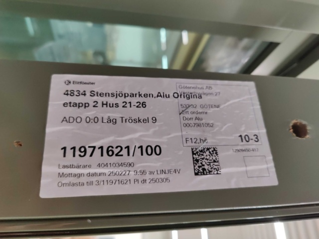 1439058-11 73 Elite Windows (Updated information)