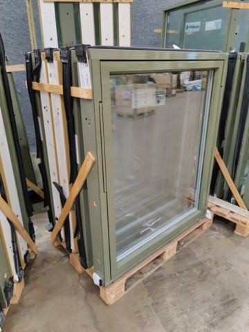 1439058-16 73 Elite Windows (Updated information)