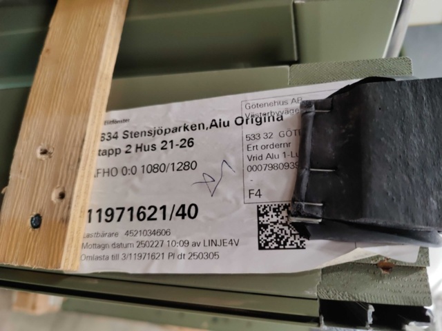 1439058-17 73 Elite Windows (Updated information)