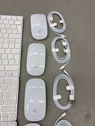 1408556-7 Tangentbord 5 st och möss 5 st - Apple