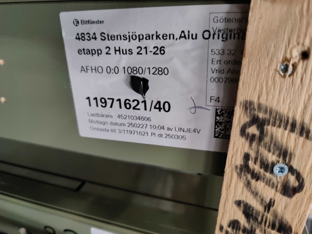 1439058-21 73 Elite Windows (Updated information)