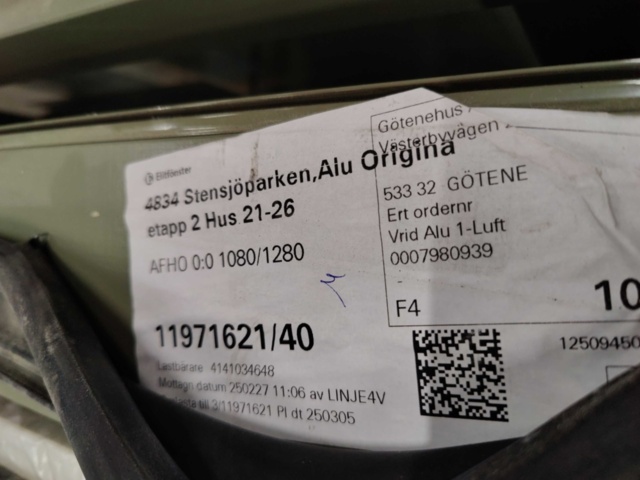 1439058-32 73 Elite Windows (Updated information)