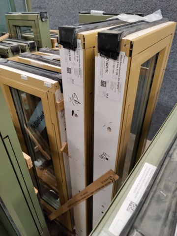 1439058-37 73 Elite Windows (Updated information)