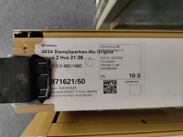 1439058-38 73 Elite Windows (Updated information)