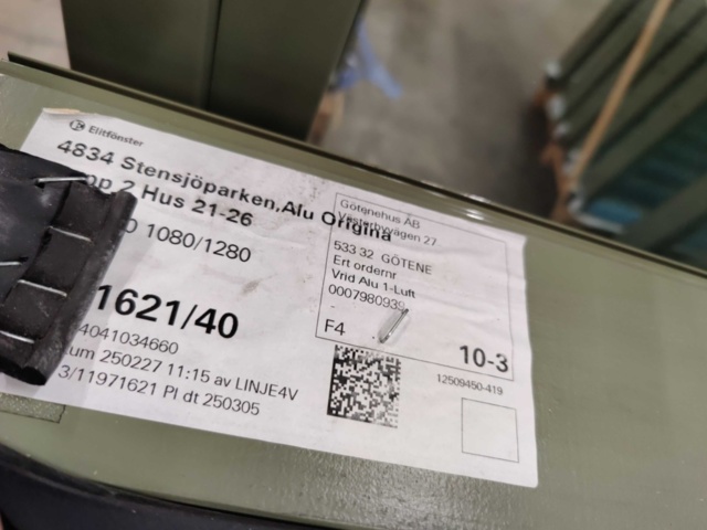 1439058-41 73 Elite Windows (Updated information)