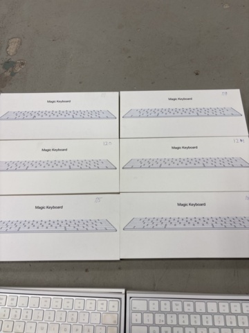 1408557-5 Tangentbord 6 st och möss 6 st - Apple