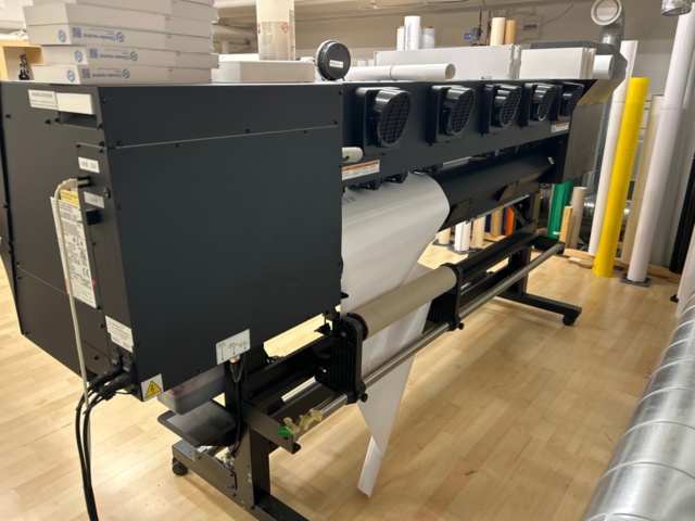 1436160-4 Large format printer with cutting function Mimaki CJV300-160 -2018