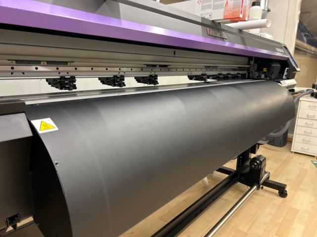1436160-6 Large format printer with cutting function Mimaki CJV300-160 -2018