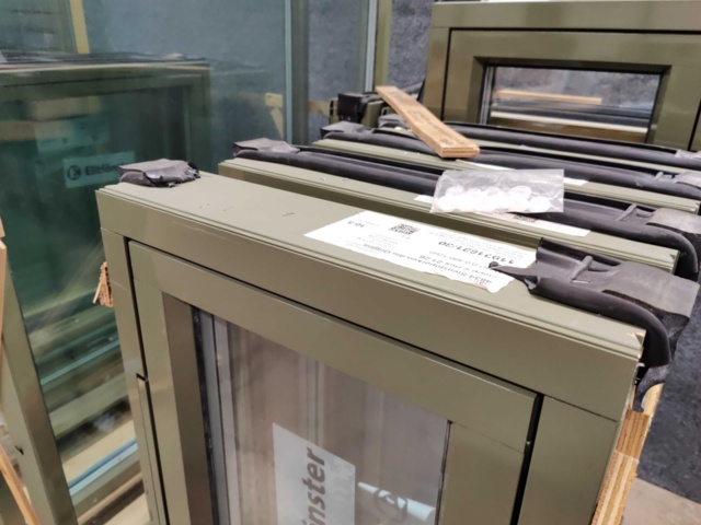 1439058-65 73 Elite Windows (Updated information)