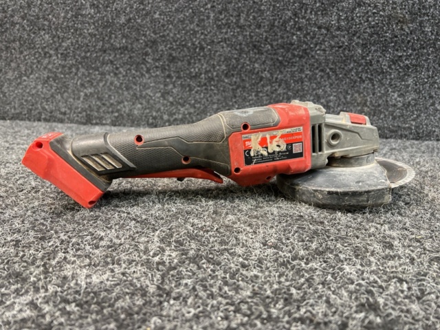 1438497-2 Angle grinder Milwaukee M18 FHSAG150XPDB
