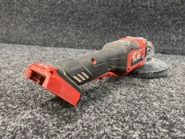 1438497-3 Angle grinder Milwaukee M18 FHSAG150XPDB