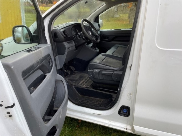 1439489-31 Citroën Jumpy Van 2.0 BlueHDi 120 Manual, 122hp, 2016