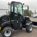 1439461-4 Hjullastare med redskap Nordic 2700 4WD Euro 5 -2024