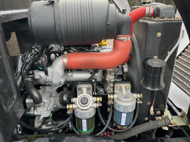 1439461-17 Hjullastare med redskap Nordic 2700 4WD Euro 5 -2024