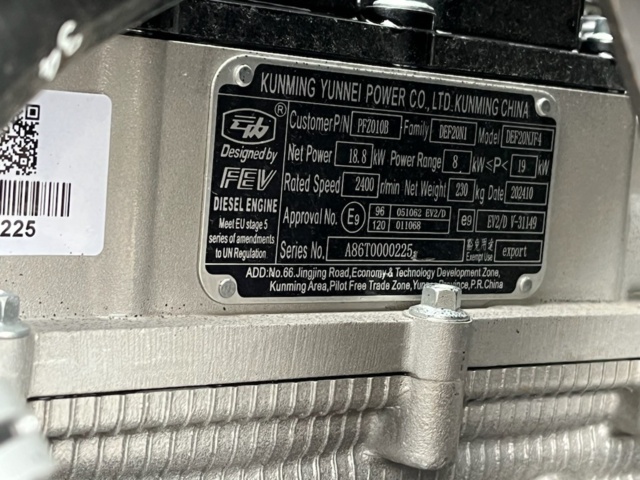 1439461-18 Hjullastare med redskap Nordic 2700 4WD Euro 5 -2024